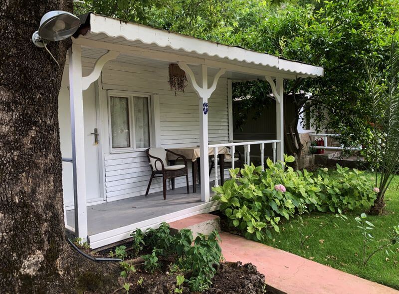 Adabella Hostel rent a car