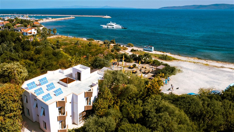 Moonlight Guesthouse car rental