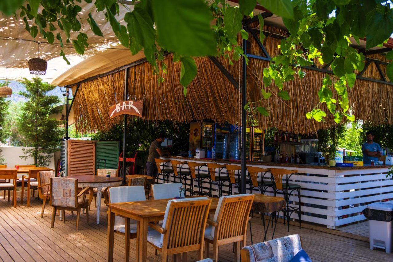 Genoese Hotel car rental