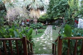 Karakuş Hostel rent a car