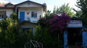 Mila Hostel rent a car