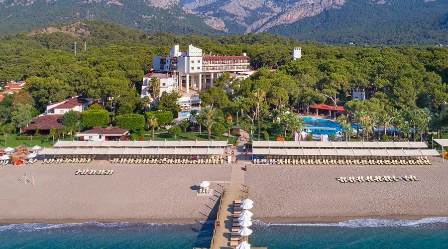 Seven Seasons Hotel rent a car