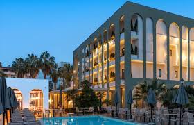 Flower Hotel rent a car