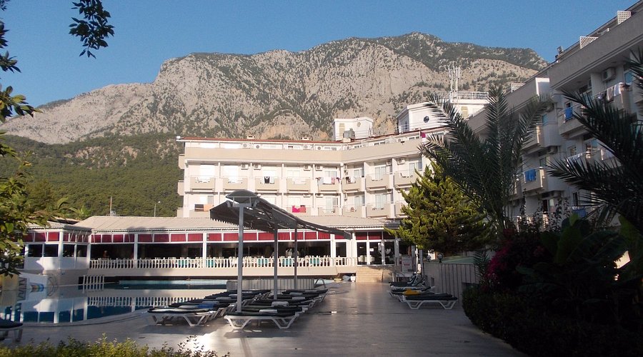 Carelta Hotel car rental