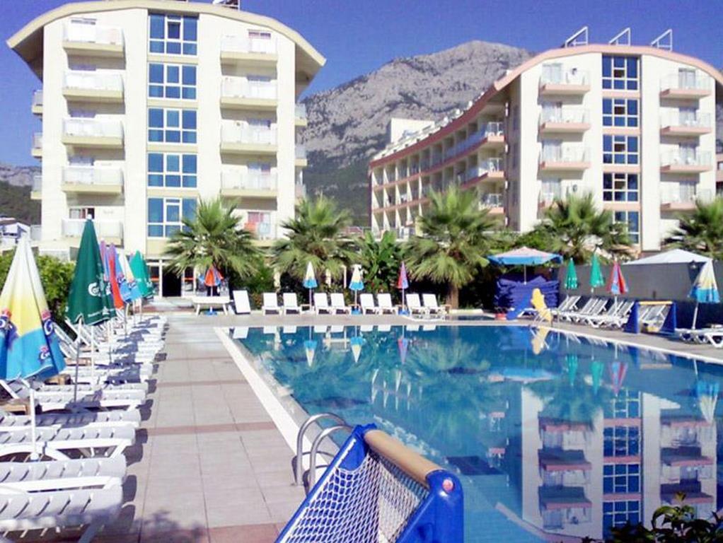 Lims Bona Dea Beach Hotel rent a car