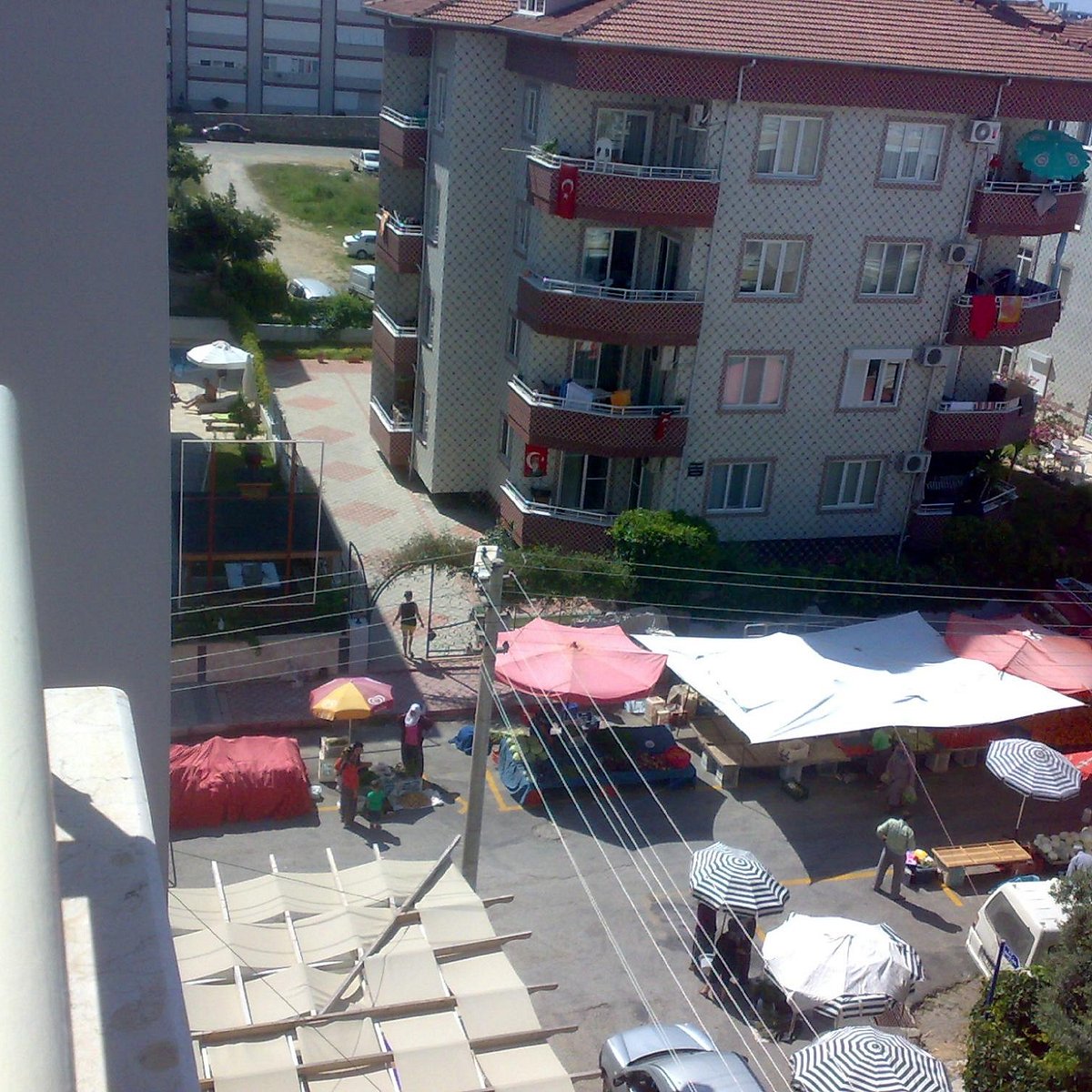 Albatros Apart Hotel rent a car