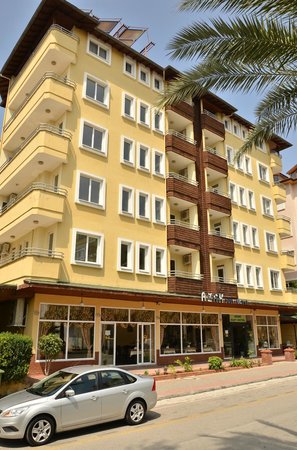 Azak Suite Hotel rent a car