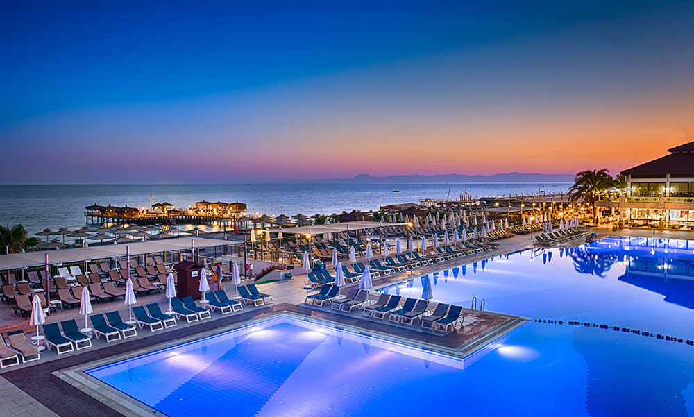 Club Nena car rental