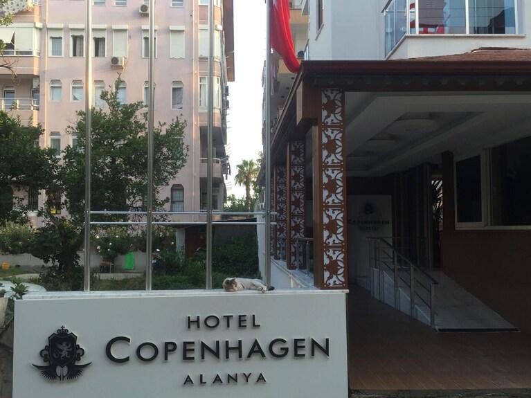 Copenhagen Hotel Alanya rent a car