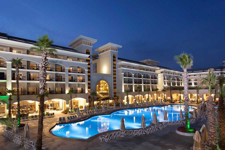 Alva Donna Exclusive Hotel Spa araç kiralama