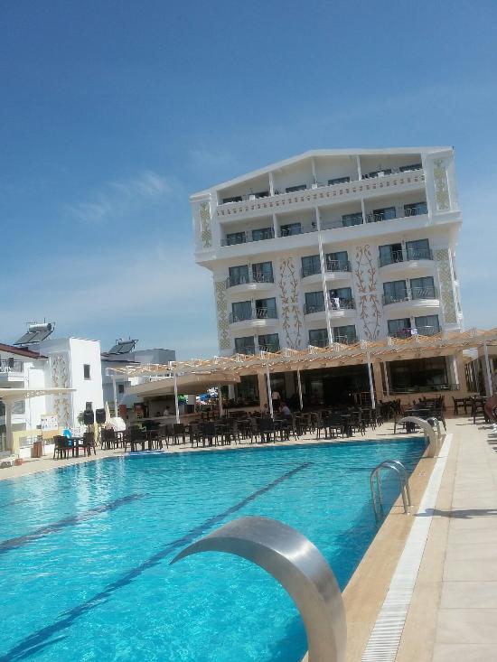 Сарп Хотел Кадрие арендовать автомобилейa