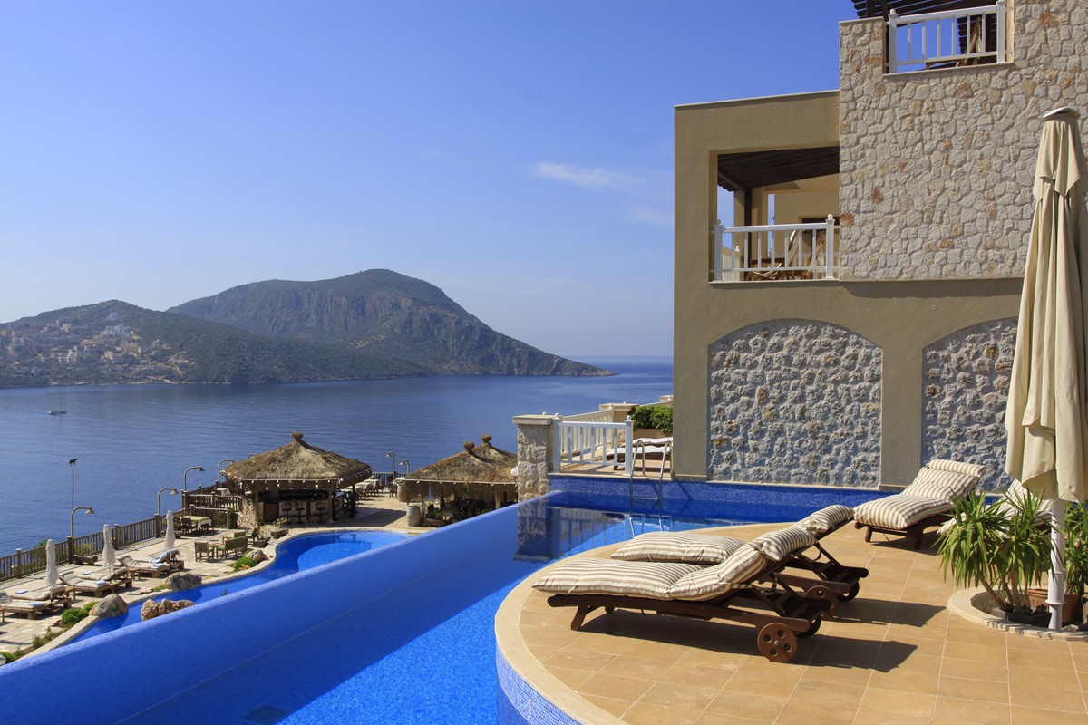 Likya Residence Hotel Spa rent a car