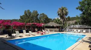 Car rental at Pataros Hotel