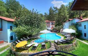 Hotel Forest Gate car rental