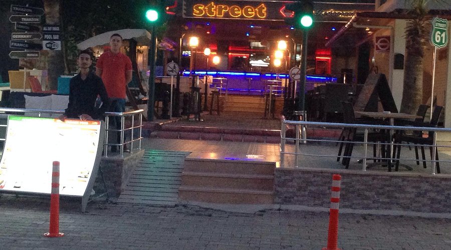 Street61 Apart Hotel rent a car