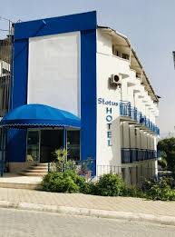 Status Hotel car rental