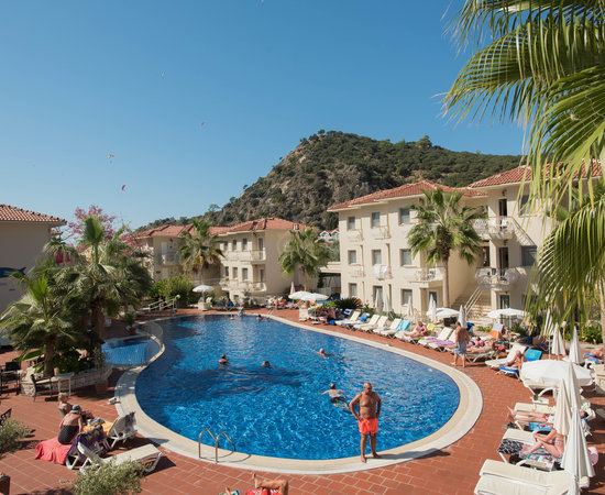 Blue Lagoon Hotel rent a car