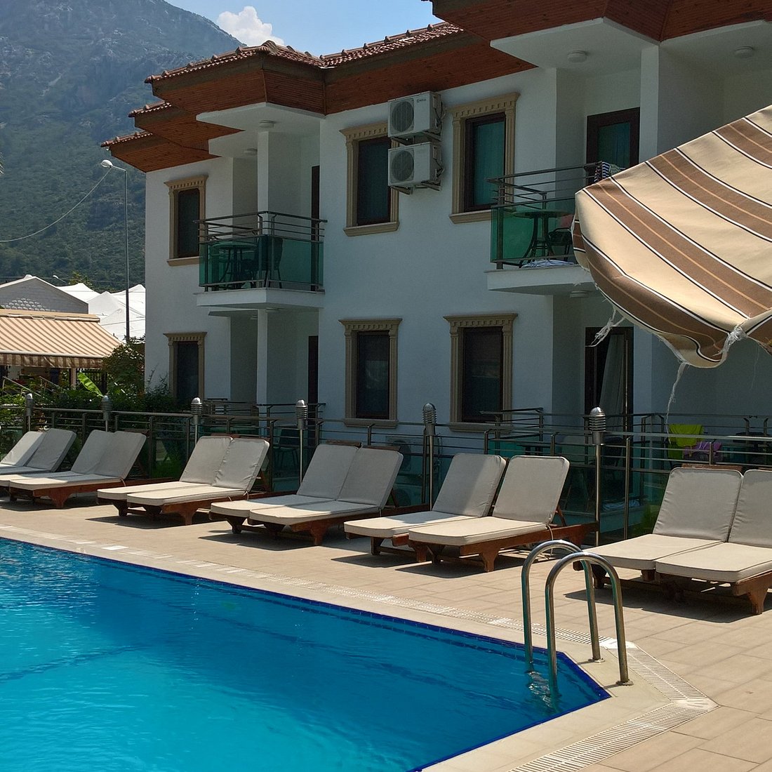 Fethiye Park Hotel rent a car
