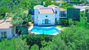 Alya Piynar Villa Hotel Autovermietung