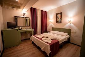 Antalyali Han Hotel araç kiralama