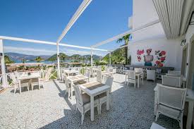 Прокат автомобилей в бутик-отеле Casa Blanca