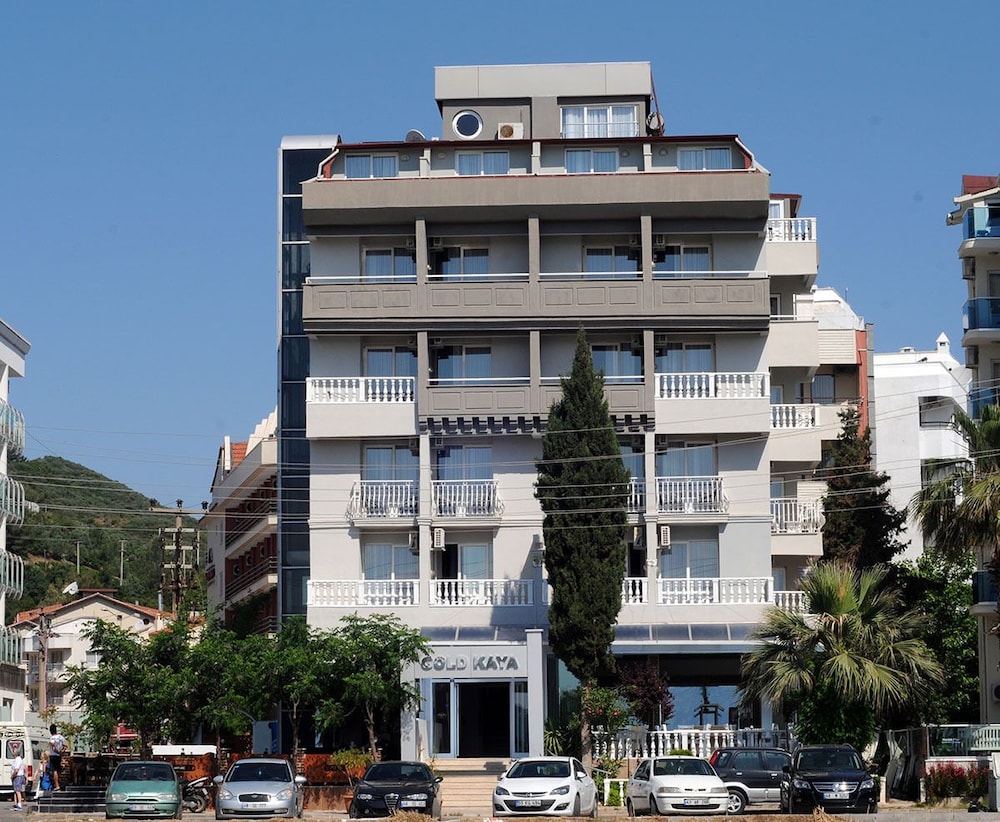 Прокат автомобилей в отеле Gold Kaya