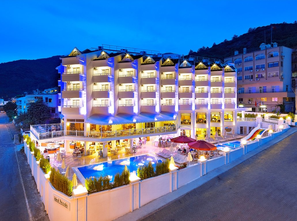 Hotel İdeal Piccolo araç kiralama