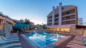 Julian Club Hotel car rental