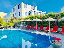Artunc Hotel Bodrum car rental