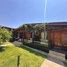 Прокат автомобилей в бутик-отеле Blue Crab Bungalow.