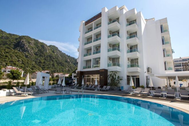 Прокат автомобилей в отеле Munamar Beach And Residence.