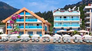 Autovermietung im Orsmaris Boutique Hotel