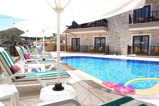 Hidden Garden Hotel car rental