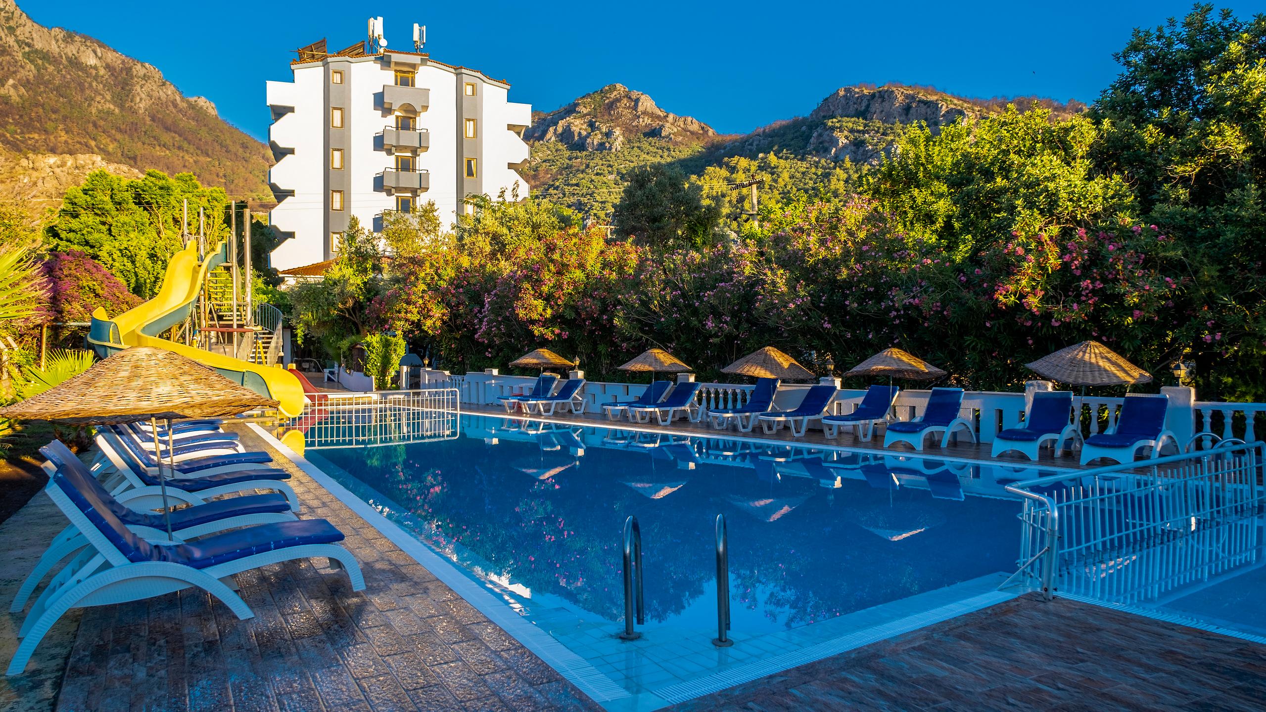 Verano Hotel car rental