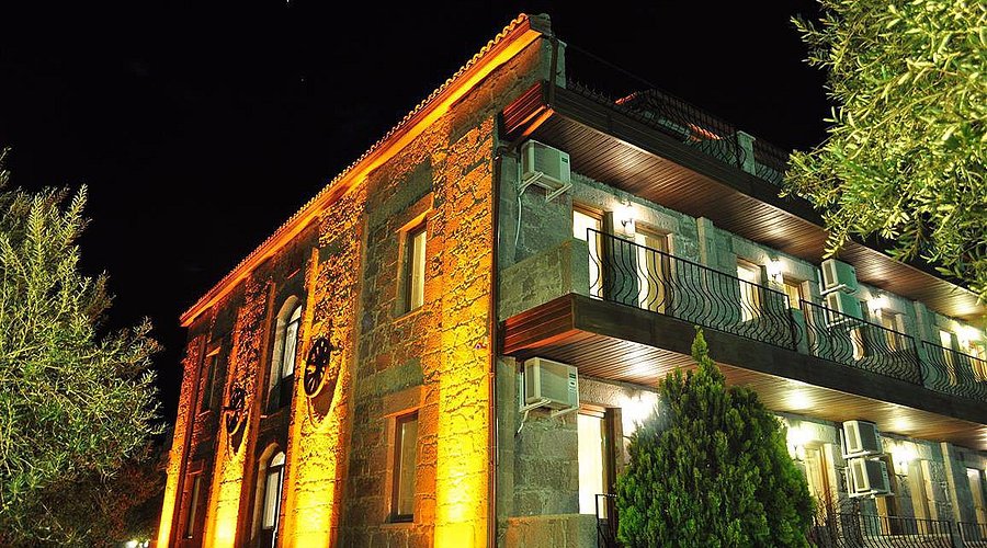 Assos Park Hotel car rental