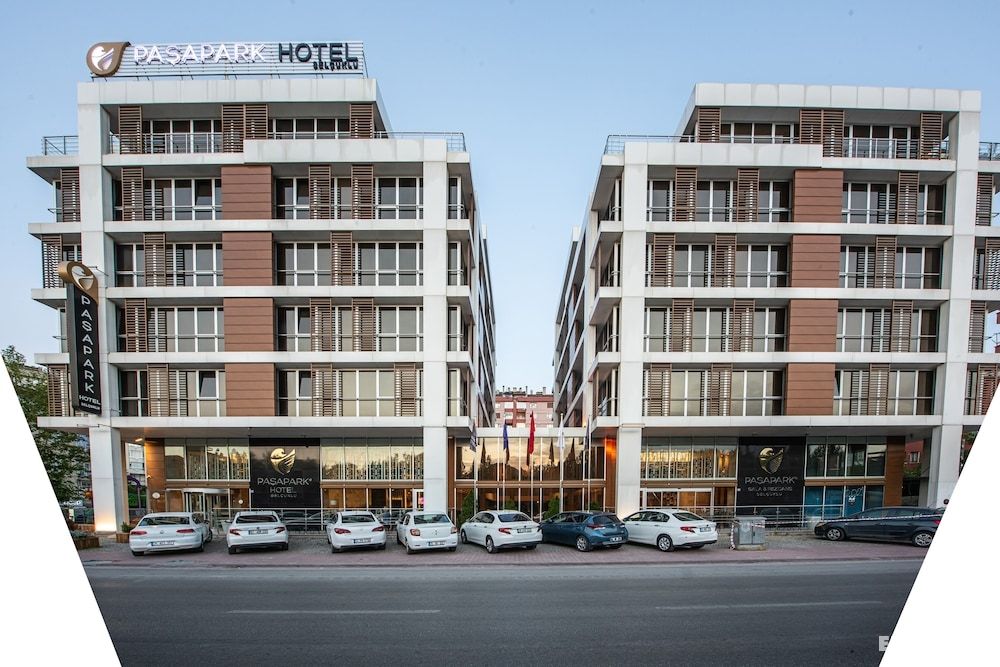 Paşapark Hotel car rental