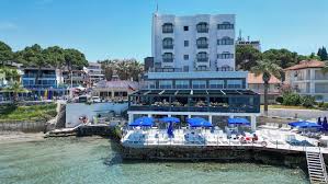 Car rental at Marti Beach