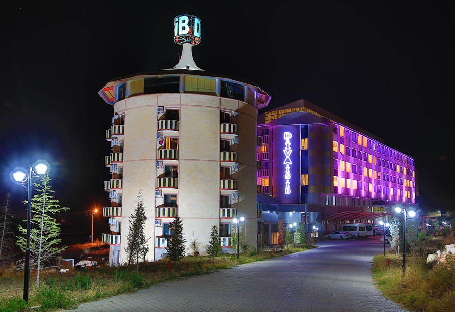 Divaisib Thermal Resort Hotel car rental
