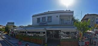 Alacati Sakiz Ev Hotel car rental