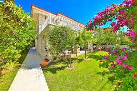 Alacati Sorf Hotel car rental