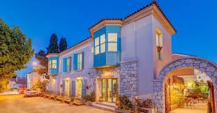 Alacati Vespera Hotel car rental