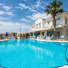 Alaroof Boutique Hotel car rental