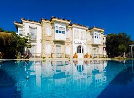 Balambaka Boutique Hotel car rental