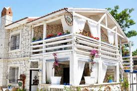 Hotel La Viva Alacati car rental