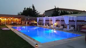 Kemerlihan Deluxe Hotel car rental