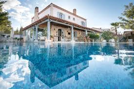 Moy Hotel Alacati car rental