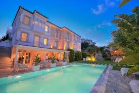 Peremere Alacati Hotel car rental