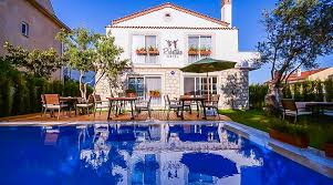 Rebetiko Hotel car rental