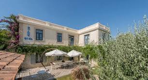 Sailors Hotel Meydan car rental