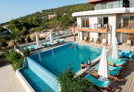 Villa Renk Hotel Alacati car rental
